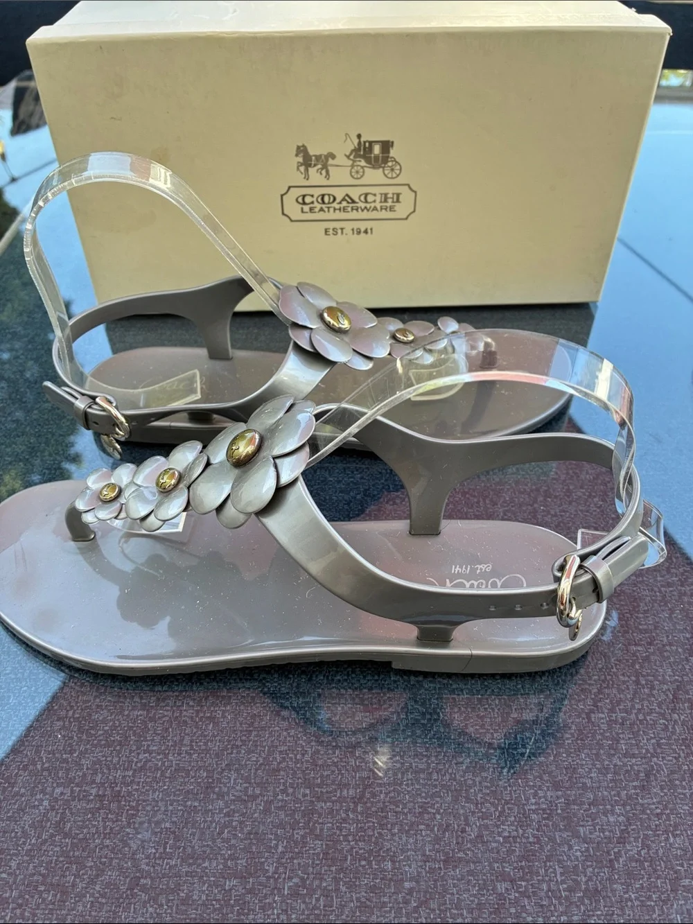 Coach Women's Hayden metallic gels Pearl Pink Floral Jelly Thong Sandals - Picture 5 of 8